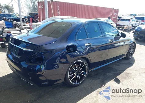 2019 Mercedes-Benz C 300 z USA, uszkodzony, nr VIN 55SWF8DB2KU320345